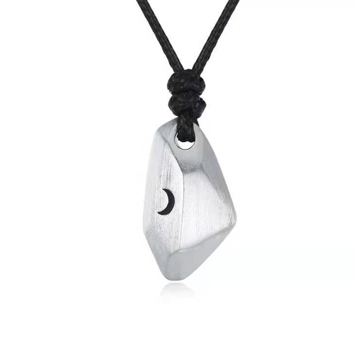Wholesale Wishing Stone Couples One Pair Simple Fashion Copper Silver Plated Sun and Moon Pendant Pull-out Rope Clavicle Necklaces